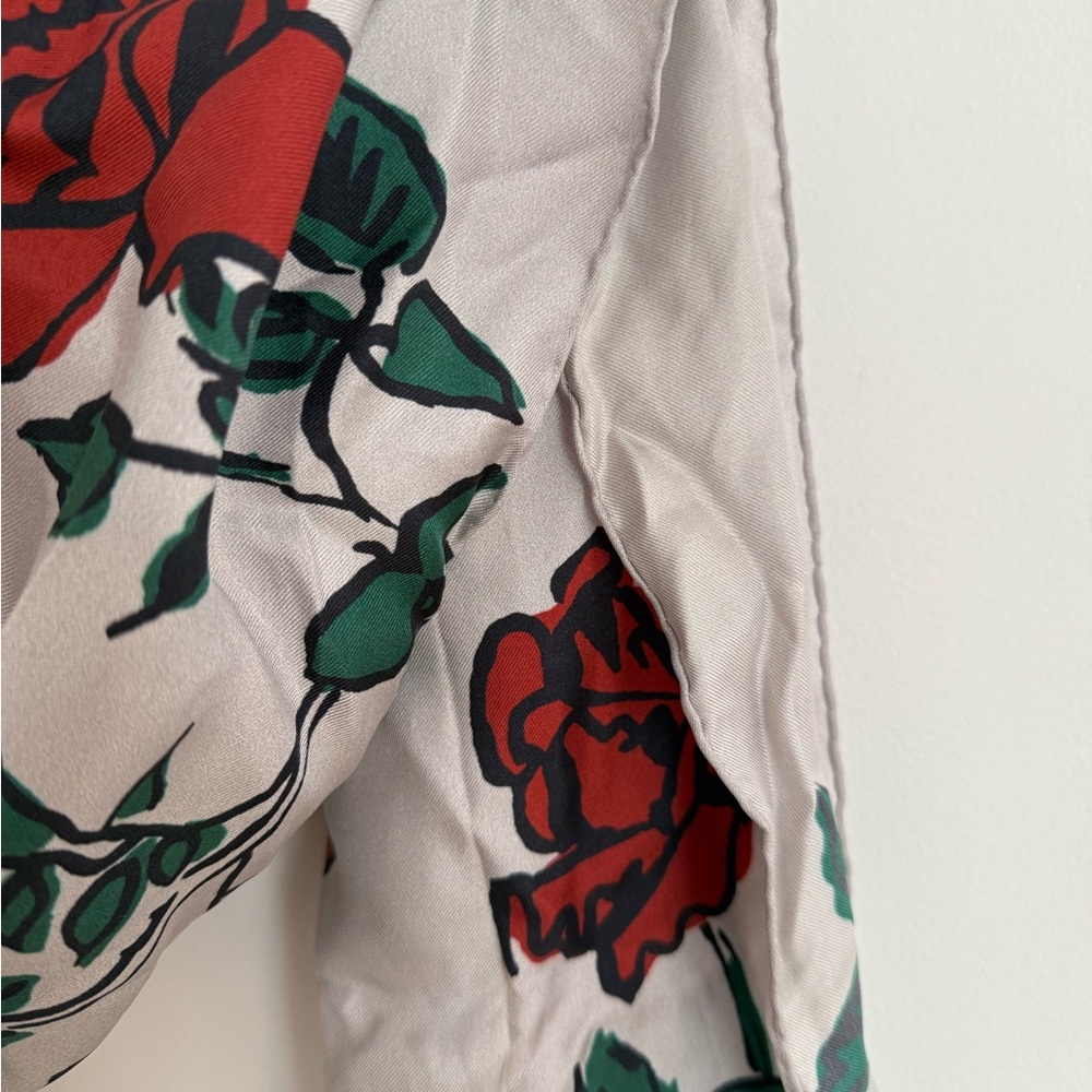 Ascher London Floral Scarf with Red Roses - Picture 5 of 9